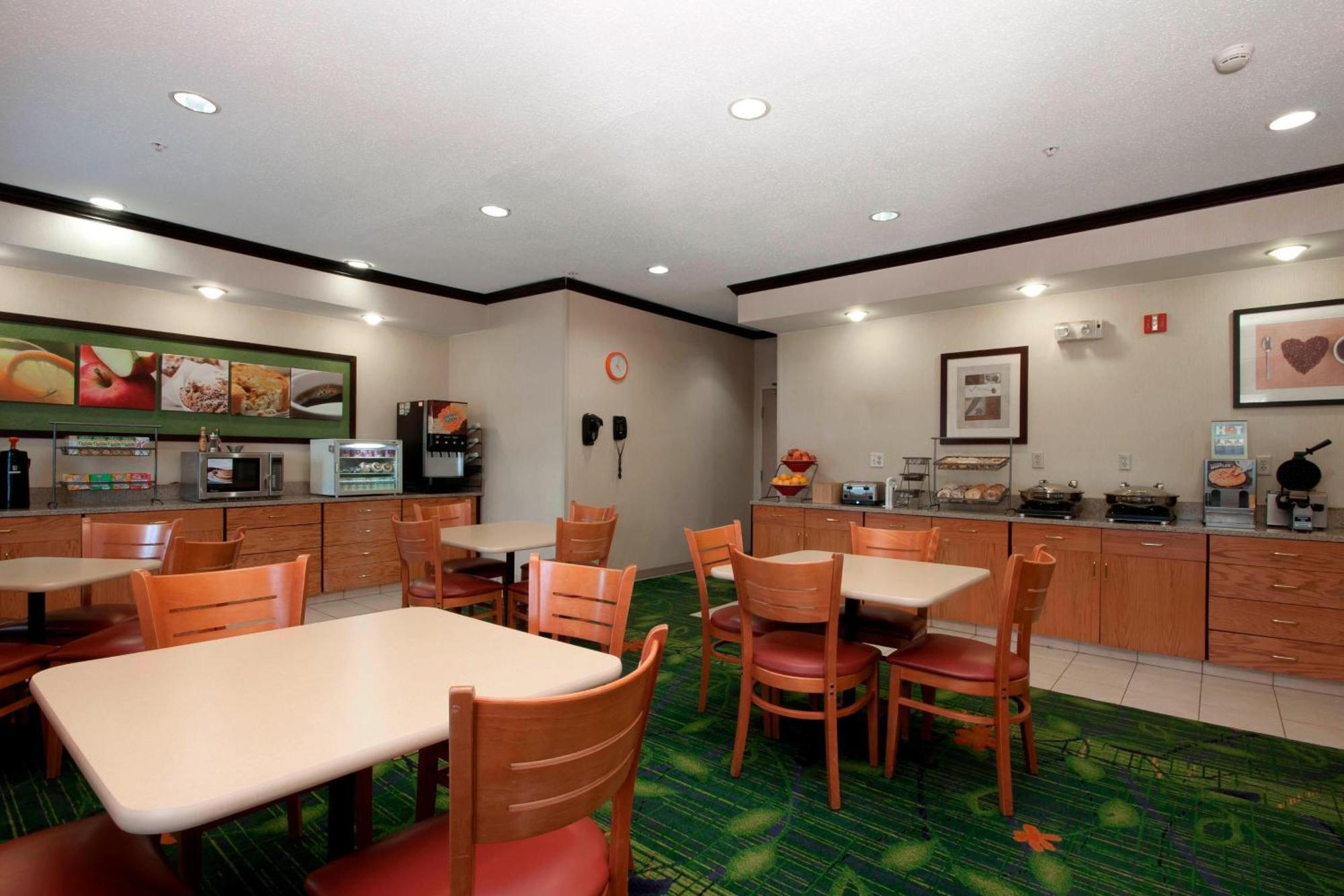 Fairfield Inn By Marriott Joliet South Exterior photo